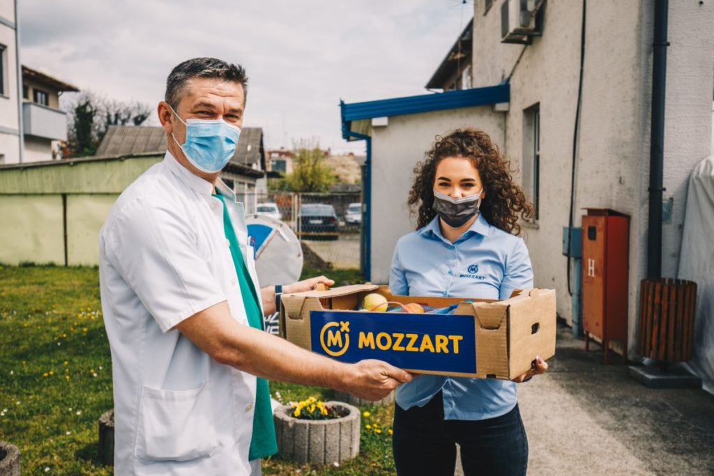 osvježenje za ljekare - mozzart uputio donaciju županijskoj bolnici orašje