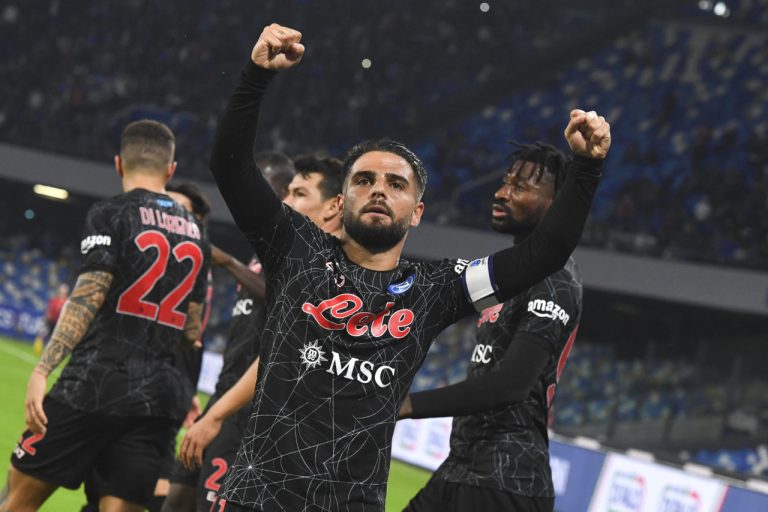 Insigne na izlaznim vratima