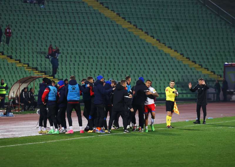 Skandal na Koševu! Igrači Sarajeva zbog sudijske lakrdije napustili utakmicu protiv Borca