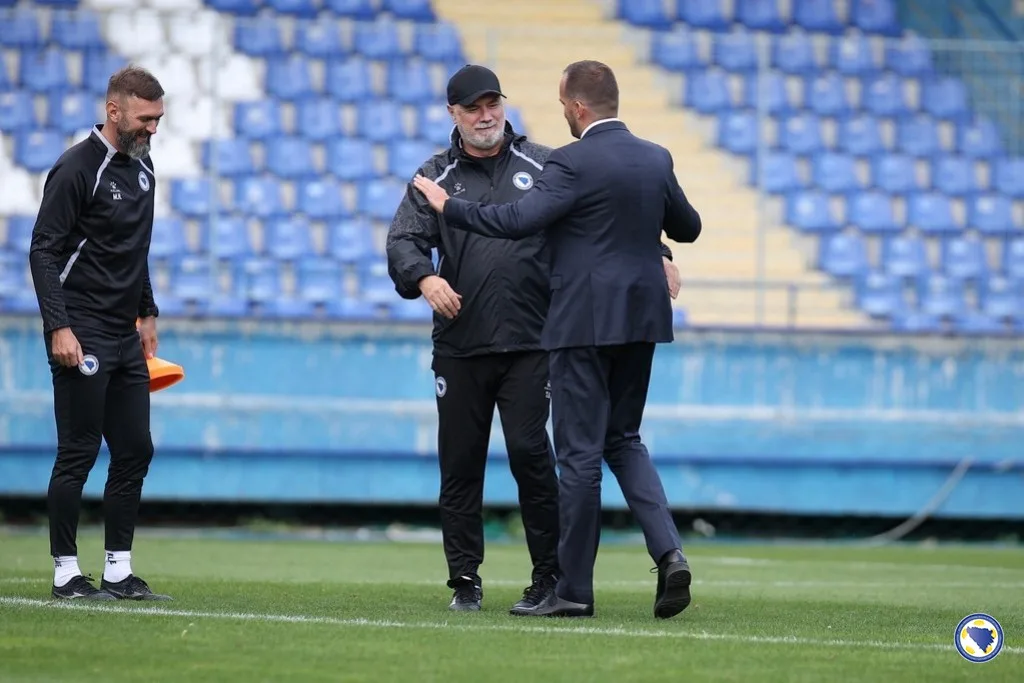 Predsjednik Zeljković posjetio trening „A“ reprezentacije